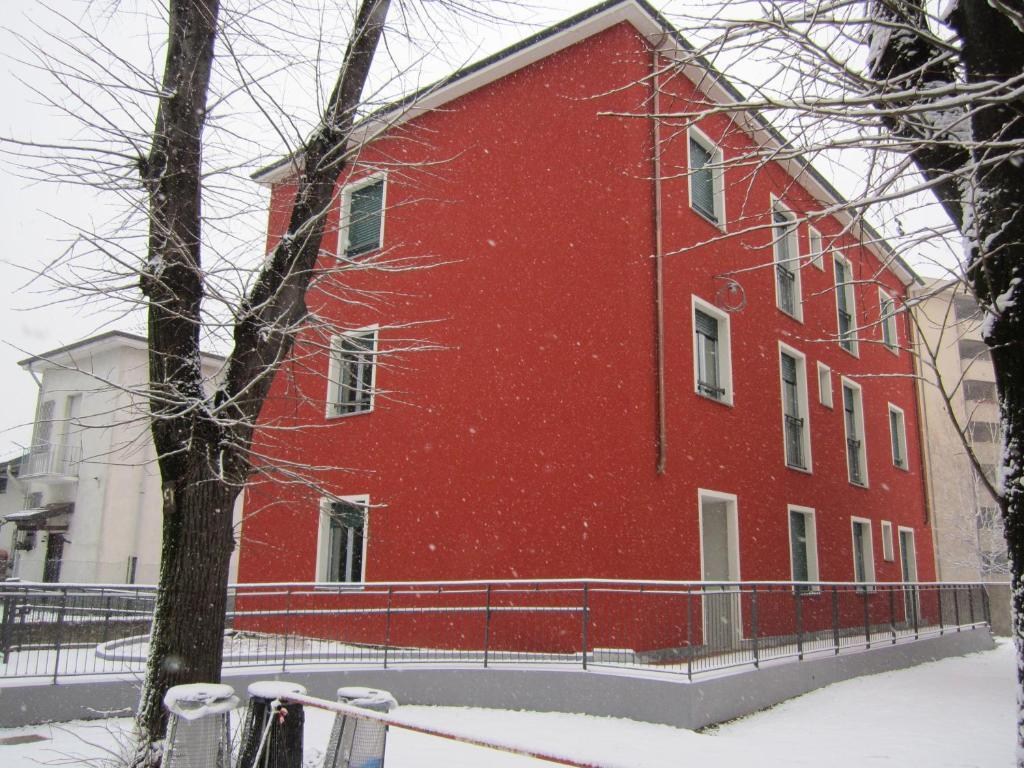 Ostello Di Saronno - Malpensa Hostel Εξωτερικό φωτογραφία